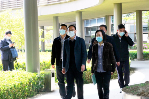 王飏副市长来威廉体育科技园调研