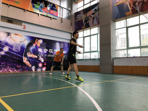 乒羽飞扬 活力四射