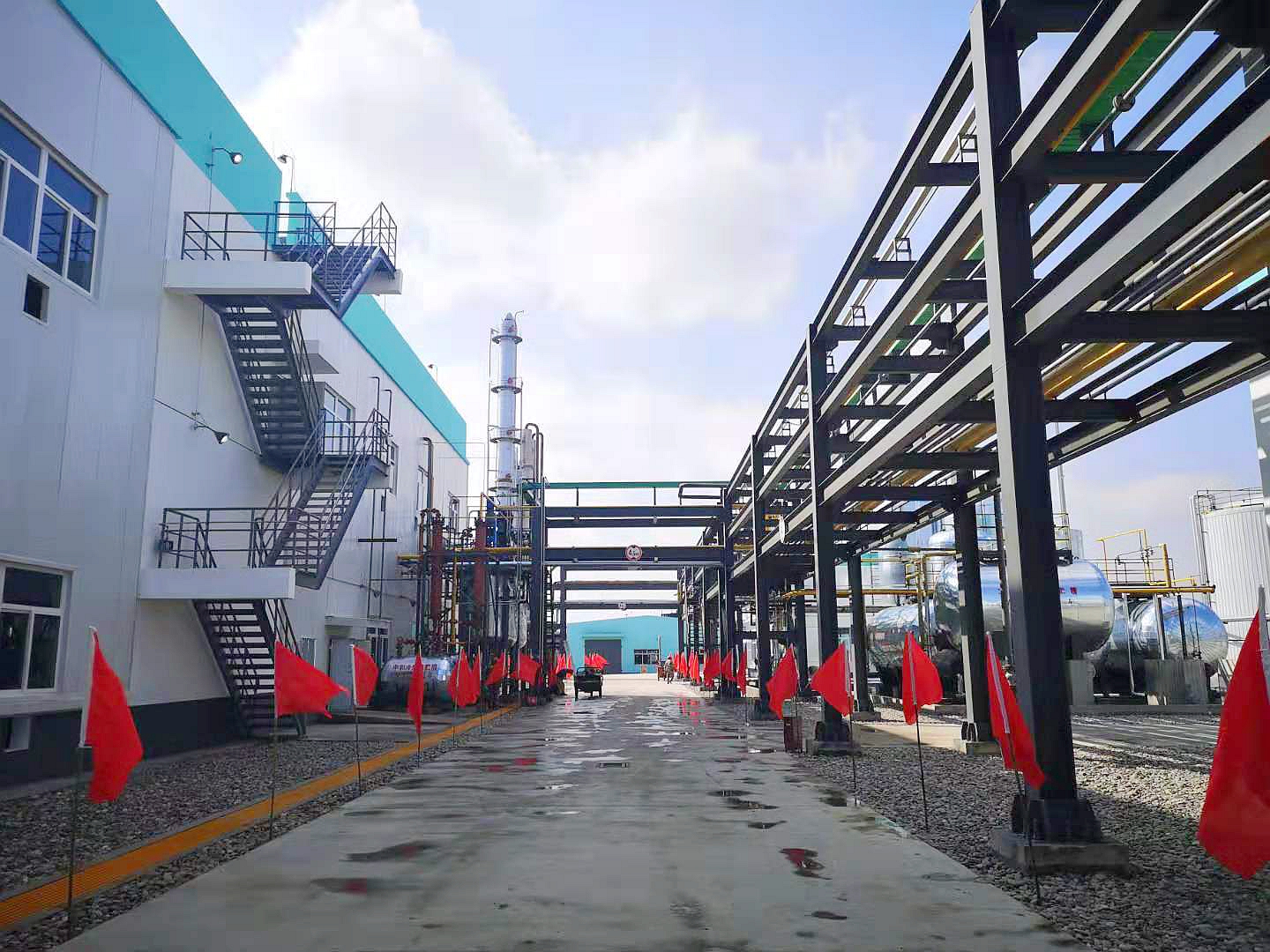 1704331464128627.jpg 二苯醚厂2.jpg