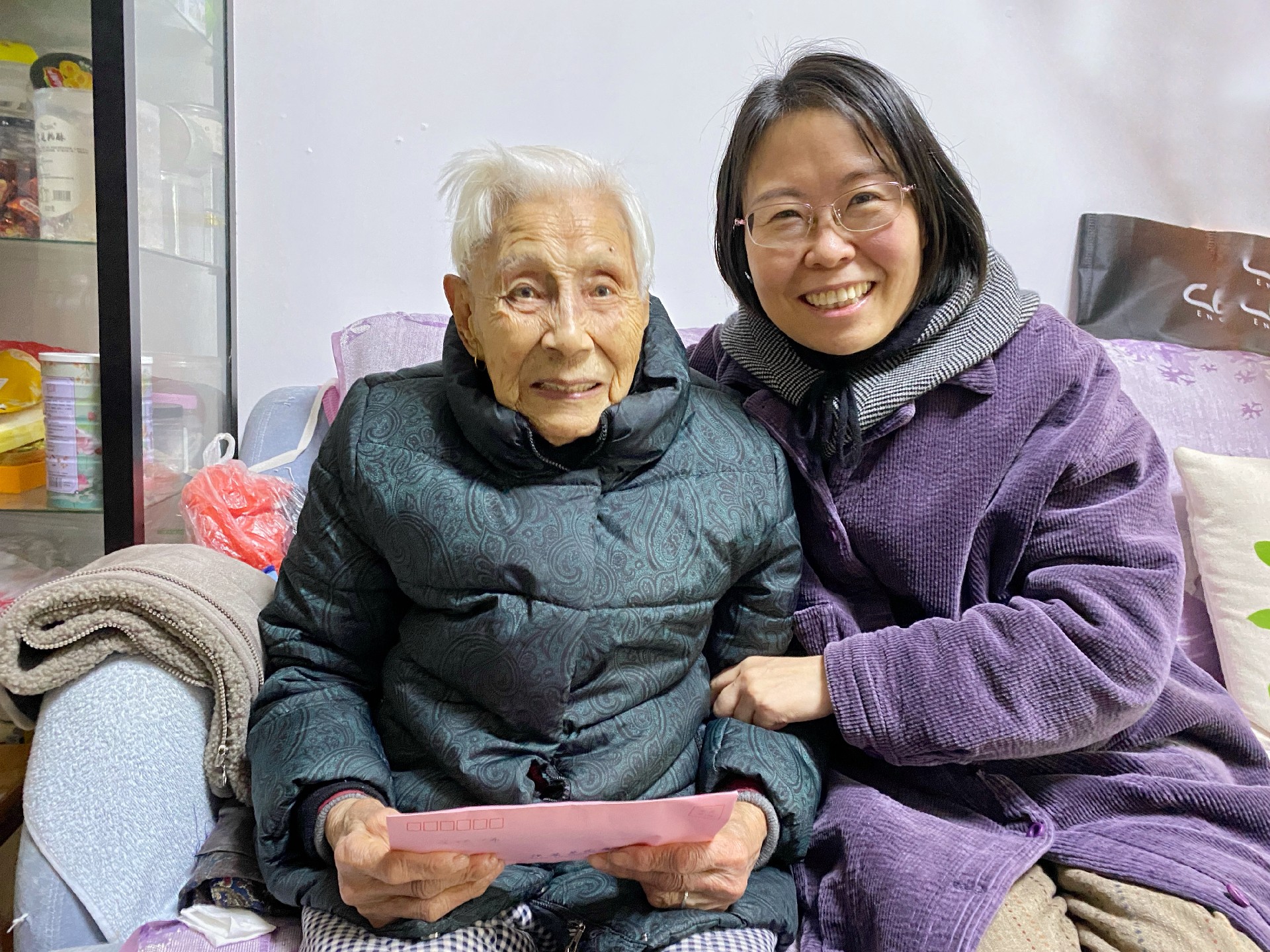 1709170372203324.jpg 拜访宋根娣.jpg